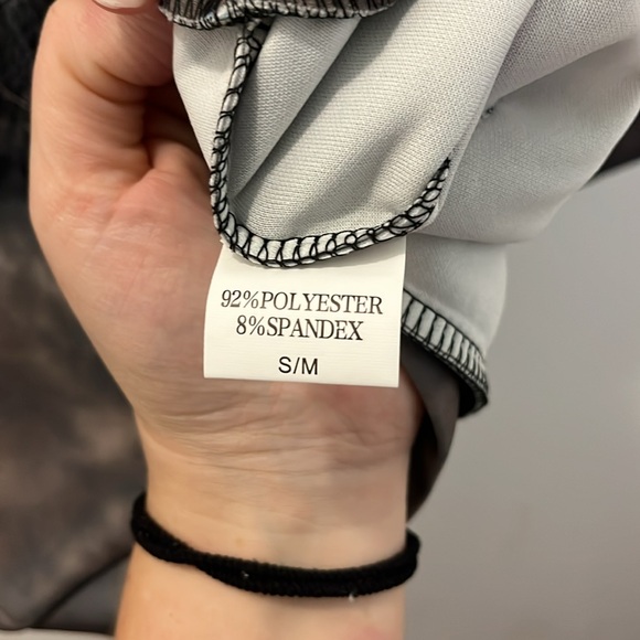 Cat hoodie - Picture 4 of 4